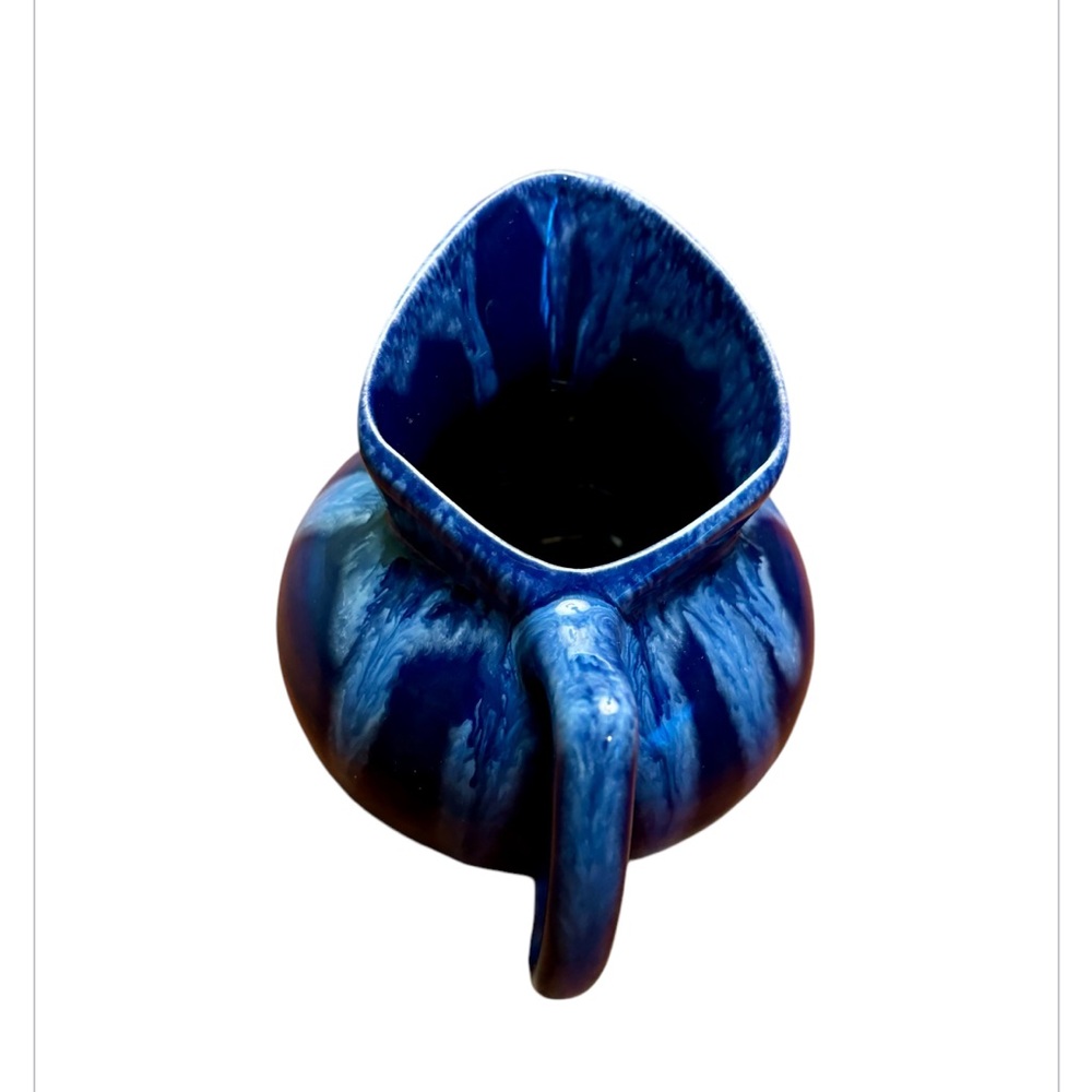 Vintage Artist Signed Blue Drip Studio Pottery Creamer. - Picture 2 of 7